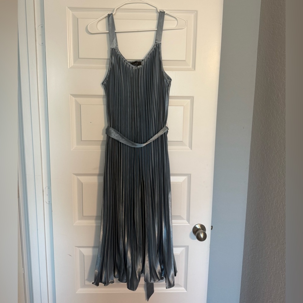 VICI light blue dress